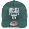 MITCHELL & NESS CAP 110 PINCH PANEL OLIVE CHICAGO BULLS