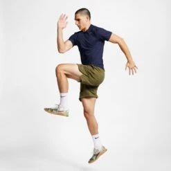 NIKE MENS DRY LEGEND POLY TEE -Fitness Gear Store 718833 451 PHSYM003