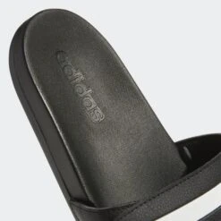 ADIDAS ADJUSTABLE SLIDE ADILETTE COMFORT 16 ADIDAS ADJUSTABLE SLIDE ADILETTE COMFORT -Fitness Gear Store Adilette Comfort Adjustable Bandage Slides Black GZ8951 41 detail