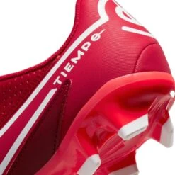 NIKE LEGEND CLUB MENS FOOTBALL BOOT -Fitness Gear Store DA1176 616 PHSYD002