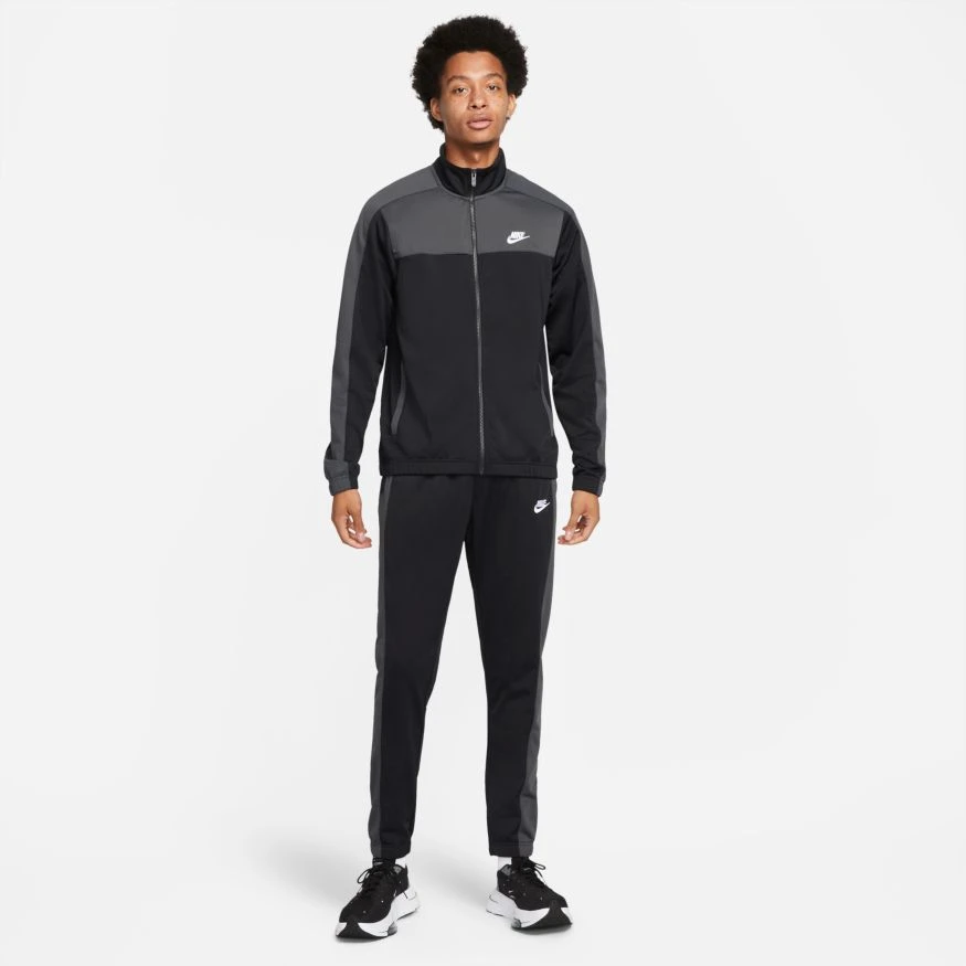 NIKE SPORTSWEAR ESSENTIAS TRACK SUIT 3 NIKE SPORTSWEAR ESSENTIAS TRACK SUIT