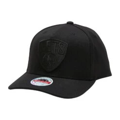 MITCHELL & NESS BROOKLYN NETS BLACK TEAM LOGO 5 PANEL CLASSIC RED SNAPBACK