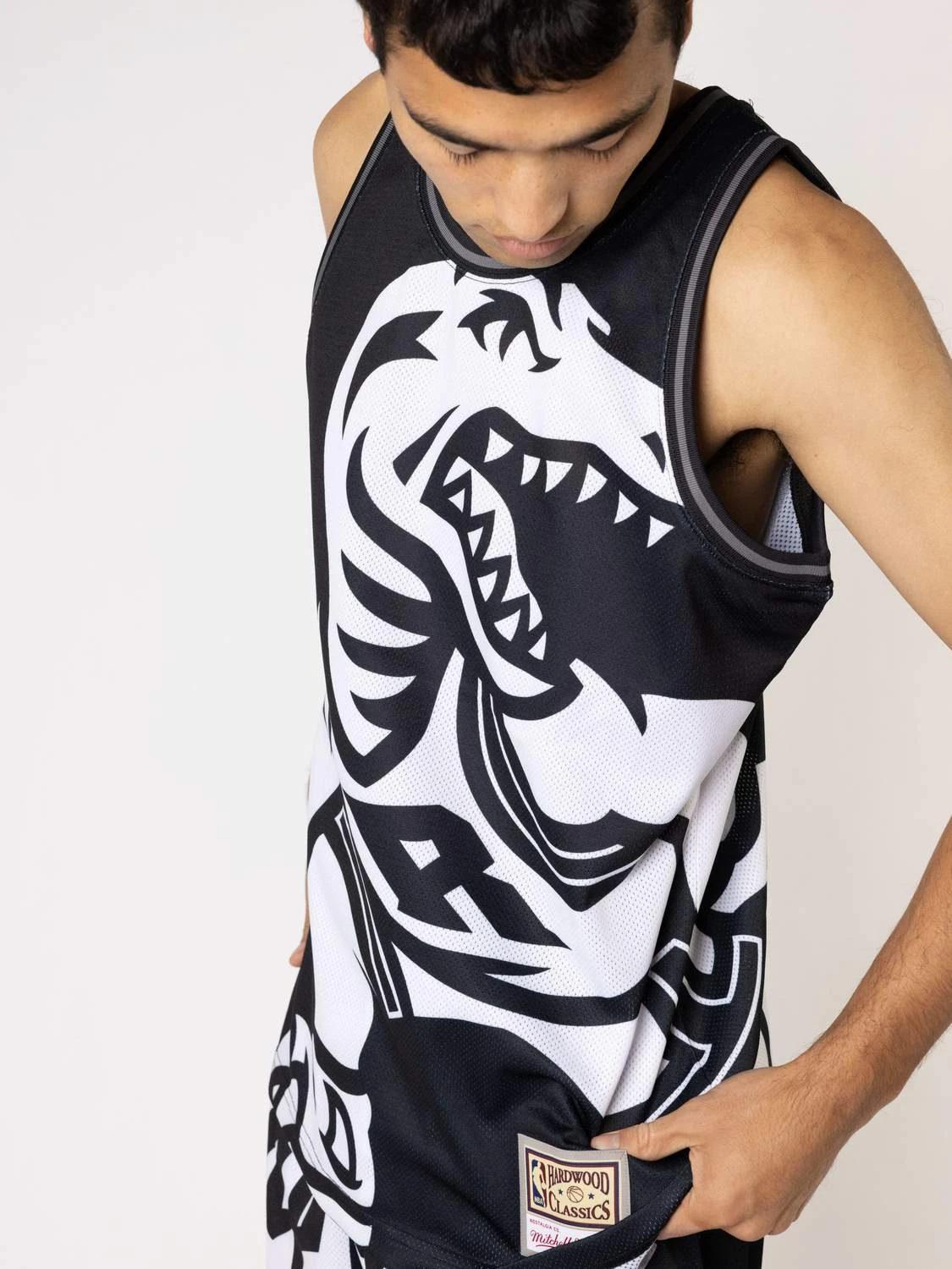 MITCHELL & NESS TORONTO RAPTORS BIG FACE SWINGMAN JERSEY 5 MITCHELL & NESS TORONTO RAPTORS BIG FACE SWINGMAN JERSEY - Image 3