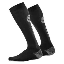 SKINS SOCKS PERFORMANCE COMPRESSION SERES 3