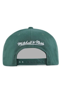 MITCHELL & NESS CAP 110 PINCH PANEL OLIVE CHICAGO BULLS -Fitness Gear Store ce15cc2dfa68483cacea9e35ba04e349