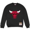 MITCHELL & NESS NBA TEAM LOGO CREW - CHICAGO BULLS -Fitness Gear Store chb1