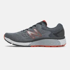 NEW BALANCE VAYGO 2E MEN'S RUNNING SHOE -Fitness Gear Store mvygocg nb 03 i